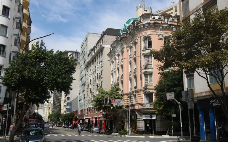 Parceria público-privada é peça-chave para revitalização do centro de SP, defendem palestrantes