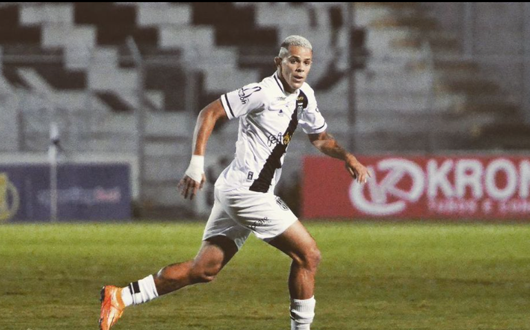 Ponte Preta é condenada a pagar R$ 5 milhões para o volante Wallisson