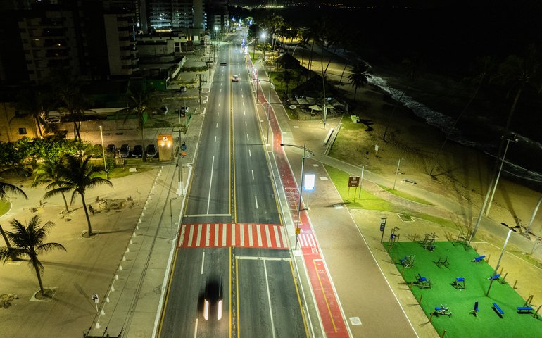 Nova iluminação em LED na orla de Maceió gera economia aos cofres públicos