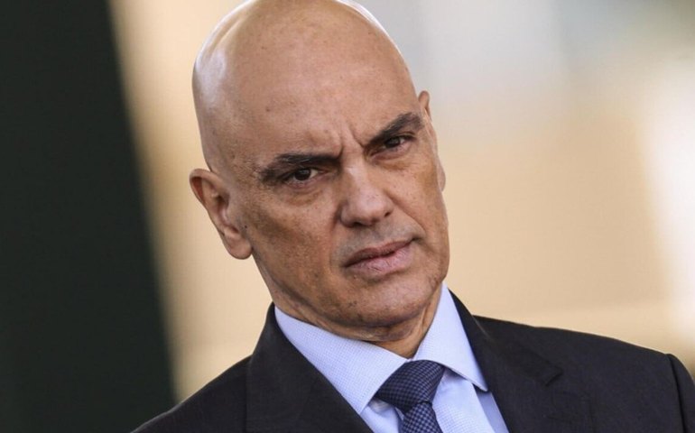 Mídia: após ameaça de sanção contra Alexandre de Moraes, governo Lula conversa com EUA nos bastidores