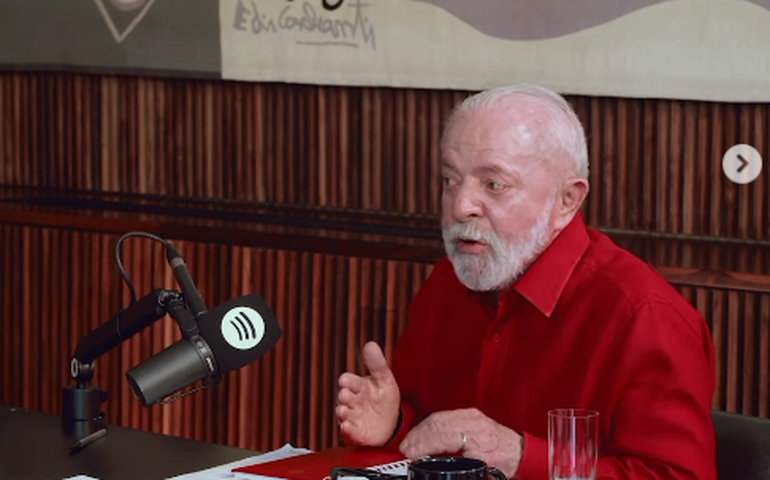 Lula diz que Cristina Kirchner chorou em ligação após condenação