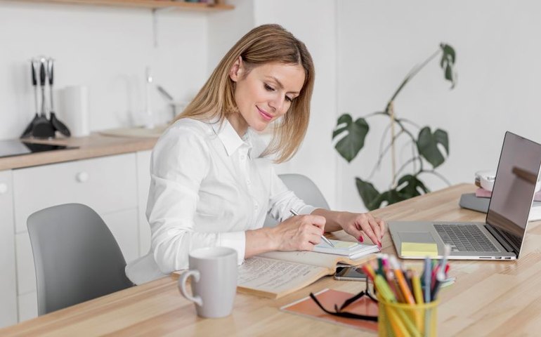 Professores serão selecionados para elaborar itens do Revalida e Enade