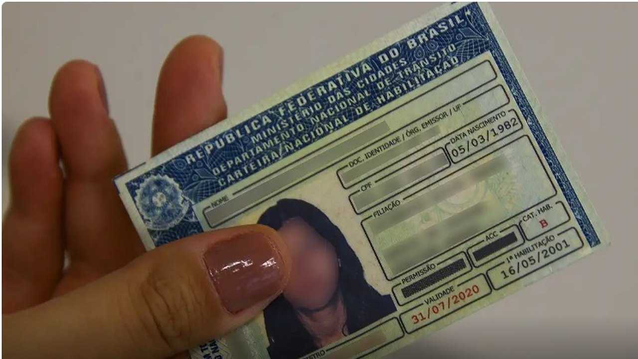 Plenário vota renovação automática da CNH nesta terça-feira