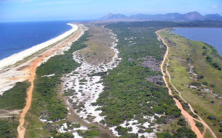 Resort de trabalho? Empresas apostam em prédios elegantes e 'experiências' para tentar fisgar empregados