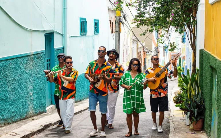Grupo Botequim une samba e torcida no segundo jogo do Brasil na Copa do Mundo no dia 19 de junho