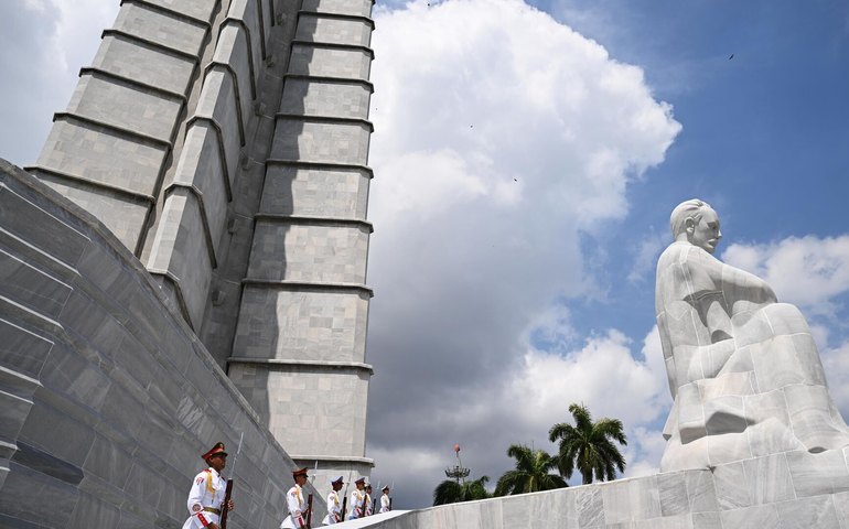 Ameaças dos EUA contra Cuba aproximam ilha do BRICS, avalia especialista