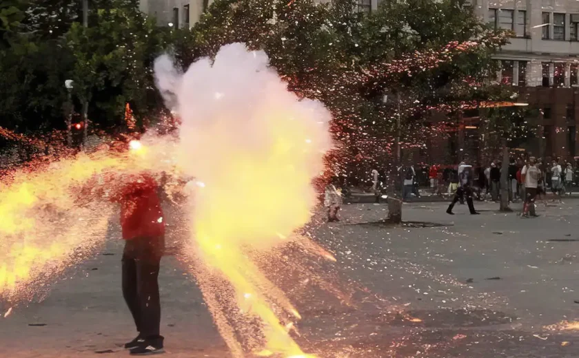 Justiça reduz pena de condenado por morte de cinegrafista em protesto