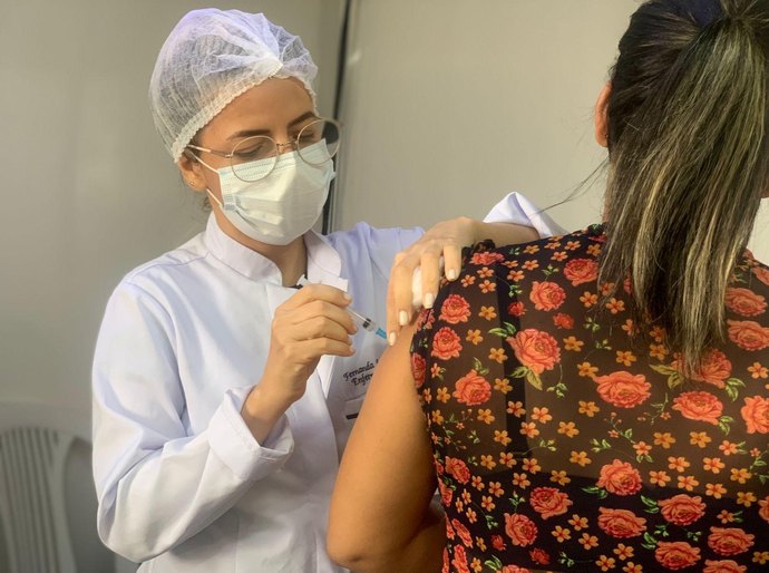 Parque Shopping recebe equipes de imunização contra Influenza e Covid-19