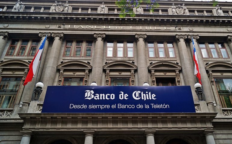 BC corta juros em 75 pb, em decisão unânime, e indica mais relaxamento à frente