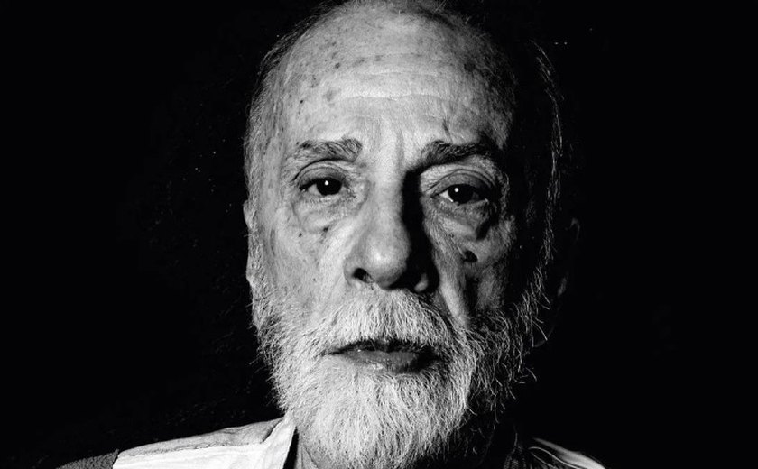 Renato Borghi volta ao teatro Oficina após 50 anos e lembra vínculo com Zé Celso