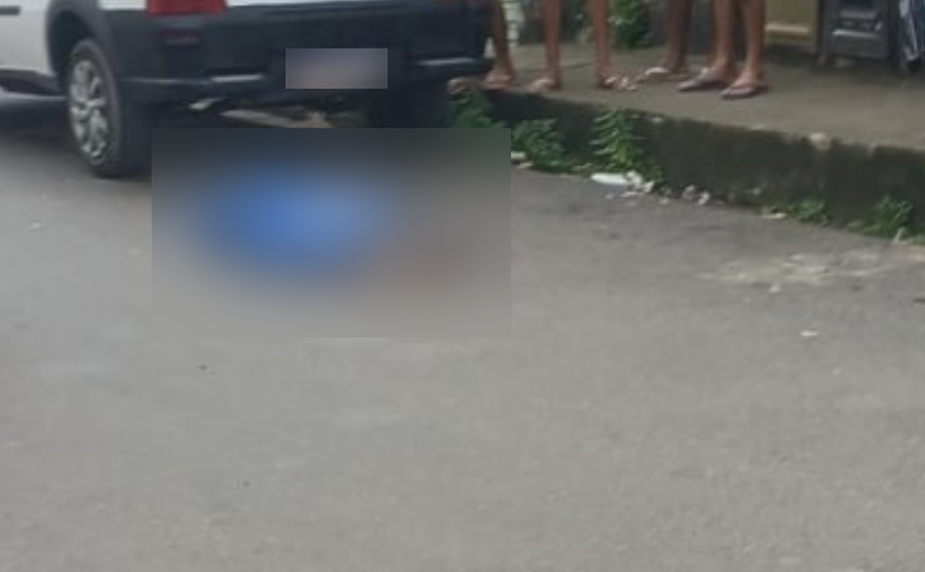 Homem é executado a tiros a caminho do trabalho no Vergel do Lago, em Maceió