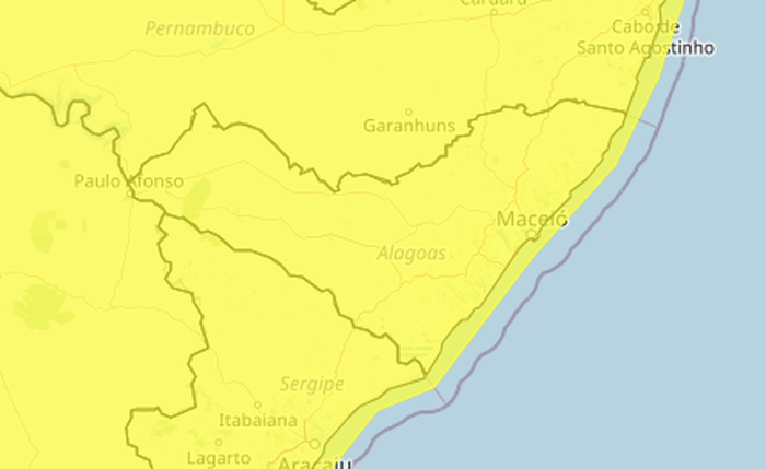 INMET orienta a população a evitar o uso de aparelhos eletrônicos ligados à tomada