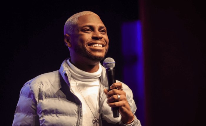 Yuri Marçal volta a Maceió com um humor sem censura, livre, abordando tudo, tudo mesmo