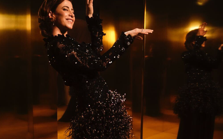 Academia publica foto de Fernanda Torres nas redes sociais: 'Para o coração de Hollywood'