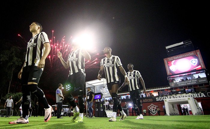 Vitoria x Botafogo pelo Campeonato Brasileiro no Estadio Barradao