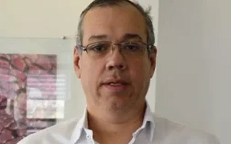 Presidente da CBB é o 1º brasileiro a assumir vice-presidência da FIBA Américas