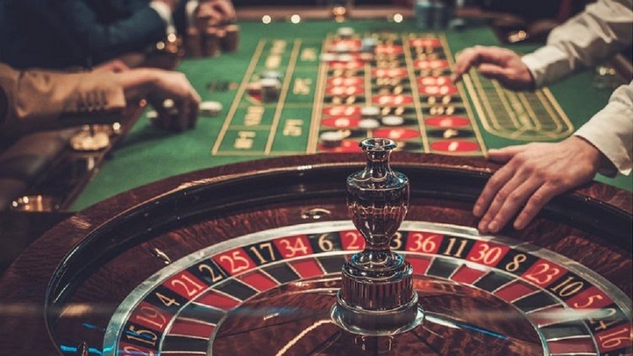 Relator de jogos de azar propõe Cide fixa de 17% e IR de 20% sobre prêmios