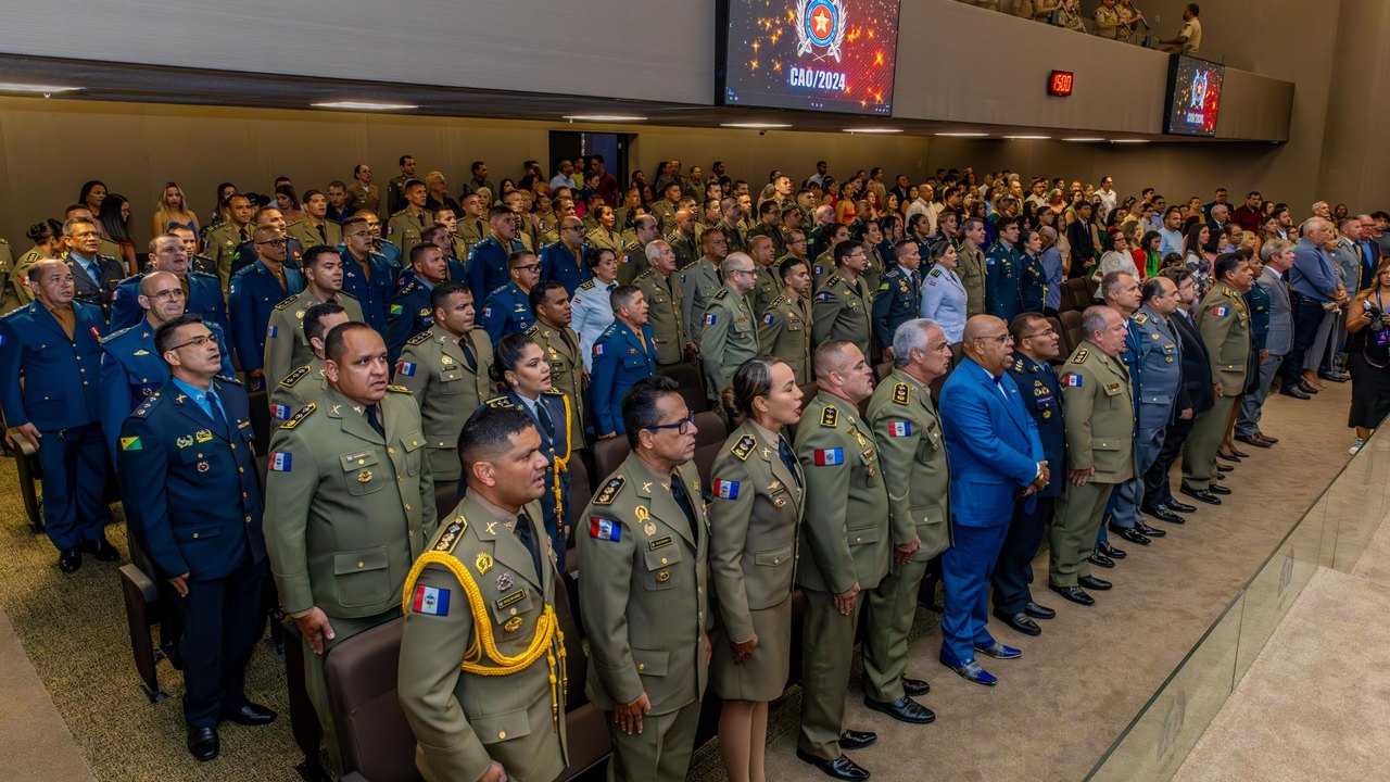 Polícia Militar forma 74 capitães no Curso de Aperfeiçoamento de Oficiais