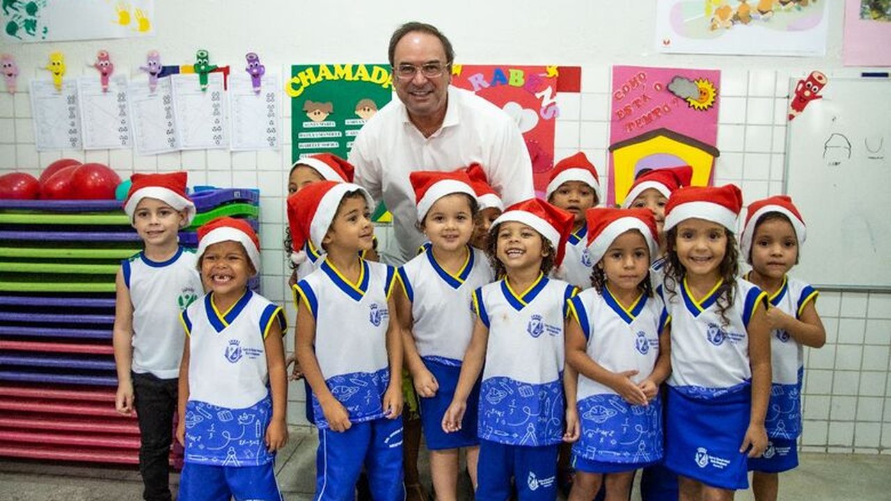 Moradores da Baixa Grande recebem creche modernizada e ampliada em Arapiraca