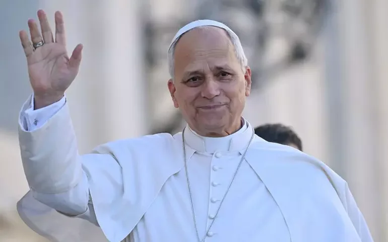 Papa recorda ano de 2025 marcado por guerras e pela morte de Francisco