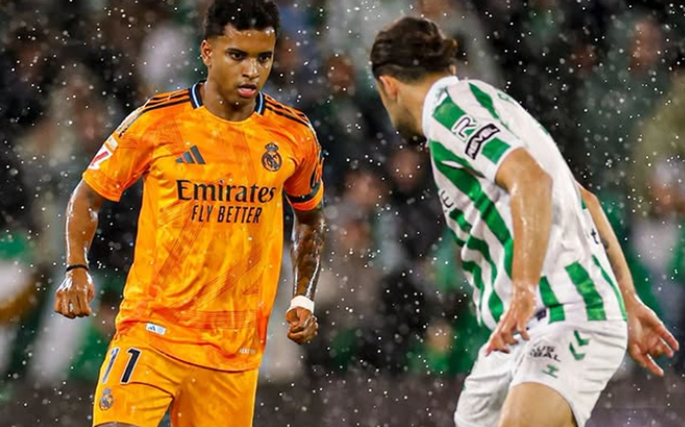 Real Madrid leva virada do Betis e agora 'seca' rivais no topo do Espanhol