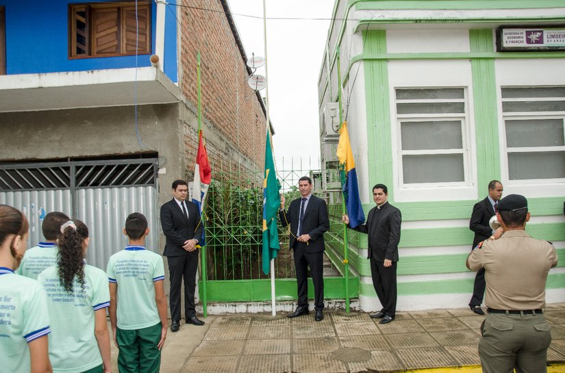 Emancipação política de Limoeiro de Anadia é marcada por homenagens