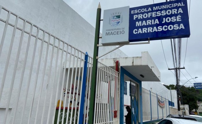 Escola Maria Carrascosa pode se tornar ponto de apoio de famílias do bairro do Poço