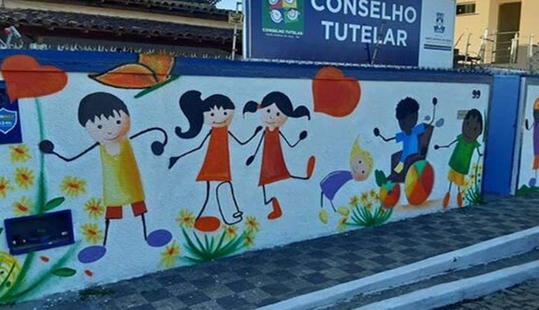 Cerca 30 mil conselheiros tutelares tomam posse em todo o país