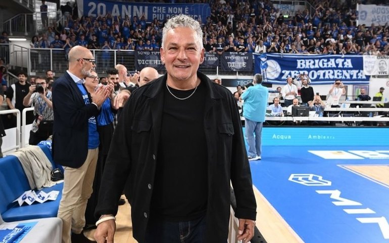 Roberto Baggio fica ferido durante assalto à sua mansão