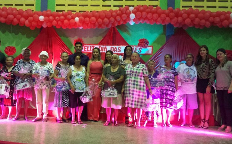 Prefeitura de Feira Grande festeja Dia das Mães com atividades e sorteio de prêmios