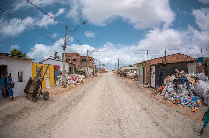 Alurb leva serviços de limpeza e lazer a Vila Emater, nesta quarta-feira (31)