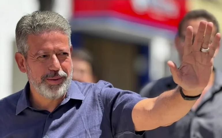 Articulação e base política colocam Arthur Lira entre os nomes fortes ao Senado