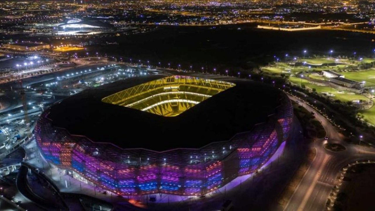 Catar inaugura 3º estádio da Copa de 2022 e espera que pandemia não atrase obras