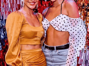Camila Coelho e Bruna Marquezine