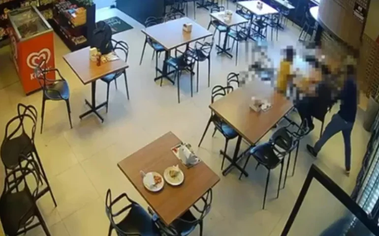 Assaltante rende policial e toma arma durante ação em conveniência, em Marechal Deodoro