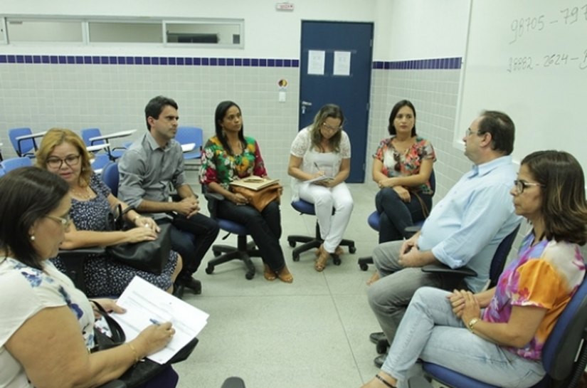 Barbosa reúne gestores e secretários de Educação da Zona da Mata