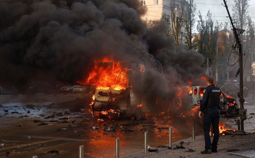 Ucrânia: novo bombardeio russo em Kiev mata pelo menos três pessoas