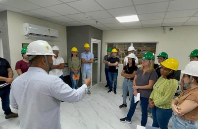 Pós em Engenharia de Segurança do Trabalho do Cesmac leva alunos a vivências práticas em diferentes áreas de atuação