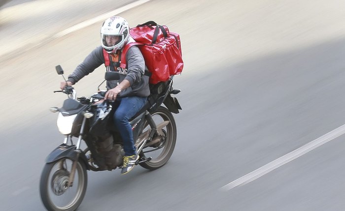 Maioria é de homens pretos ou pardos e tem menos de 50 anos Maioria é de homens pretos ou pardos e tem menos de 50 anos