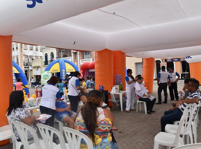 Caravana Fecomércio levou suas ações ao município de Penedo nesta sexta