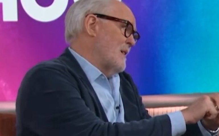 John Lithgow diz que viver Dumbledore em série de 'Harry Potter' 'não será difícil'