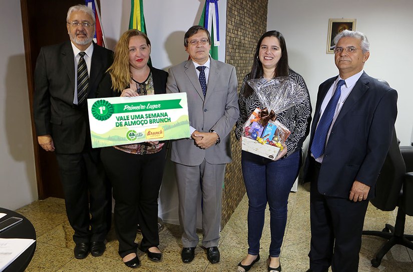 TJ: servidoras são premiadas por contribuírem com coleta seletiva