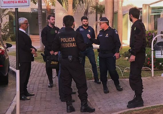 PF prende comandante da PM do DF e oficiais denunciados por atos no 8 de janeiro