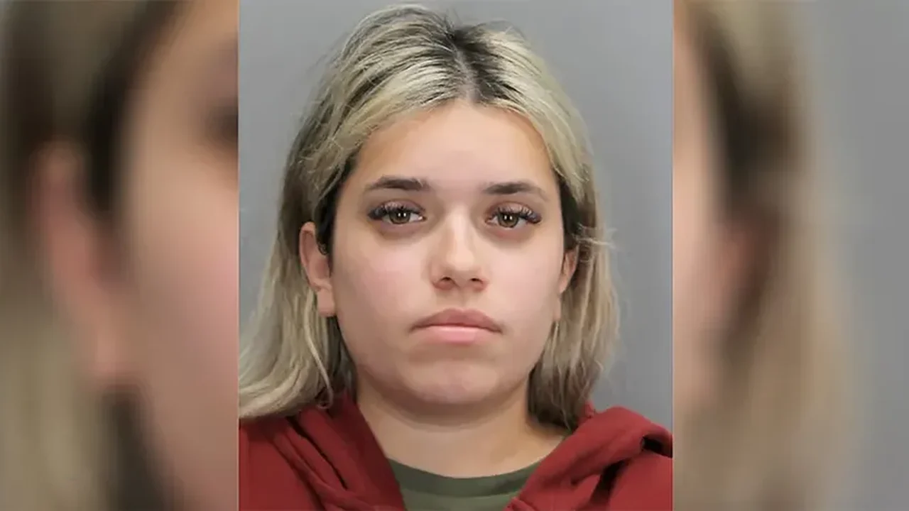 Brasileira é presa acusada de assassinato em mansão nos EUA; mãe da jovem alega legítima defesa