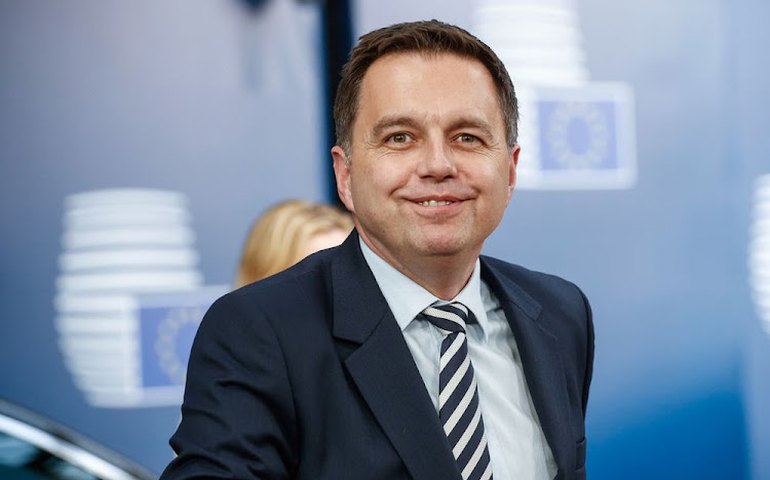 Dirigente do BCE diz que é preciso mais duas altas de 50 pontos-base nos juros