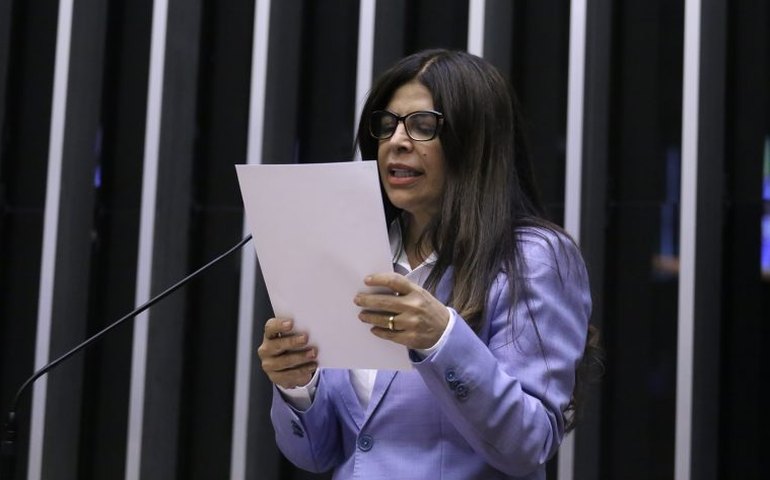 Câmara aprova acesso de professores da área rural a veículos de transporte escolar