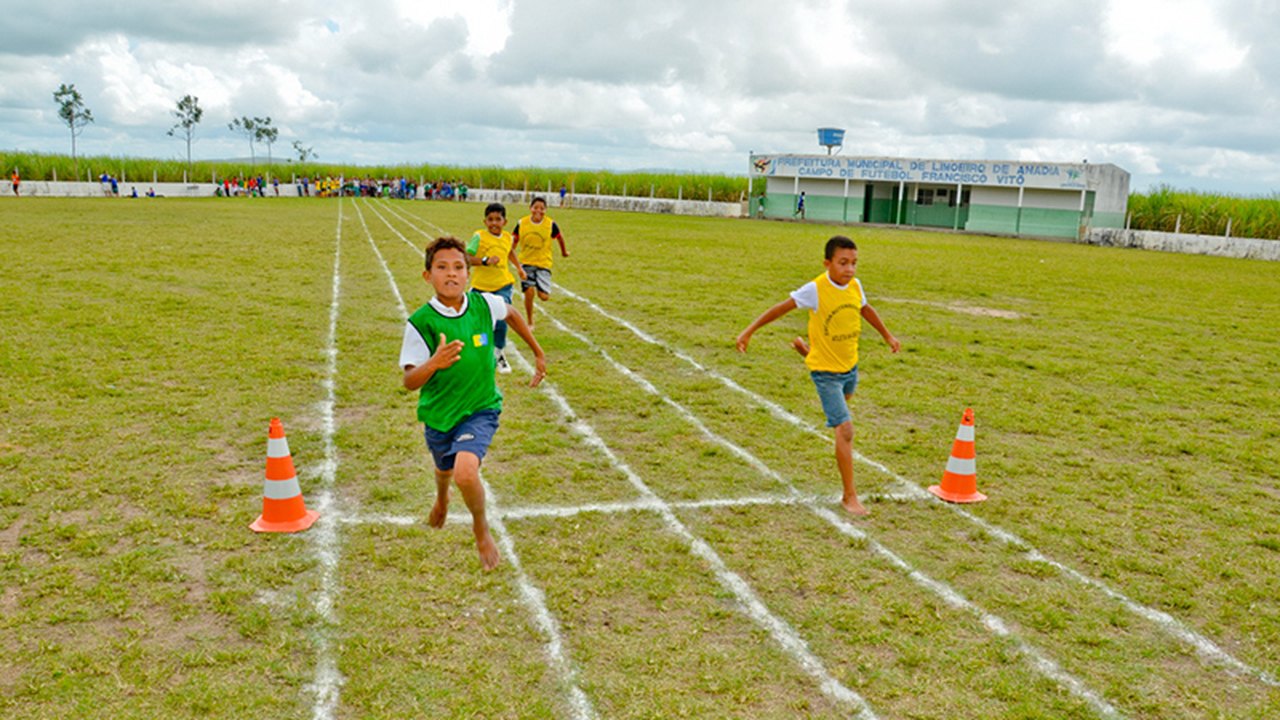 Estudantes de Limoeiro de Anadia iniciam primeira etapa do Programa Atleta na Escola