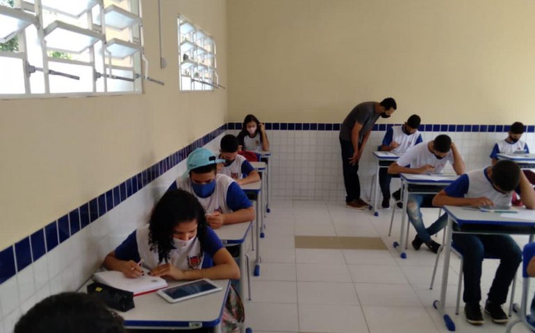 Educação de Anadia promove aplicação de avaliação diagnóstica com os alunos 5º e 9º anos