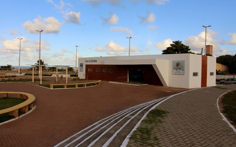 Governador inaugura a primeira Casa de Direitos do Nordeste
