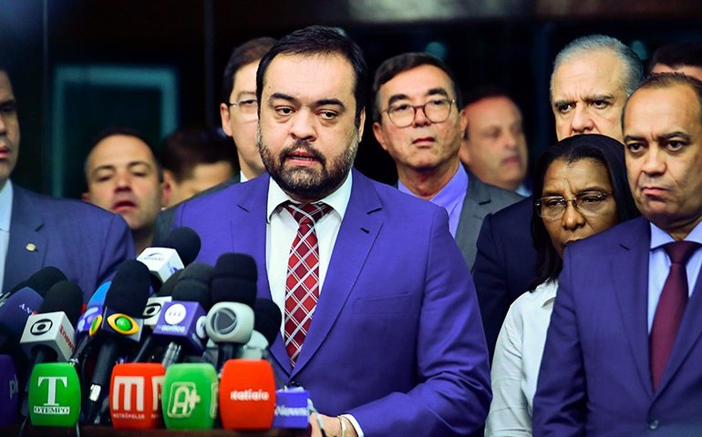 Governador do RJ entrega a Pacheco propostas na área de segurança pública